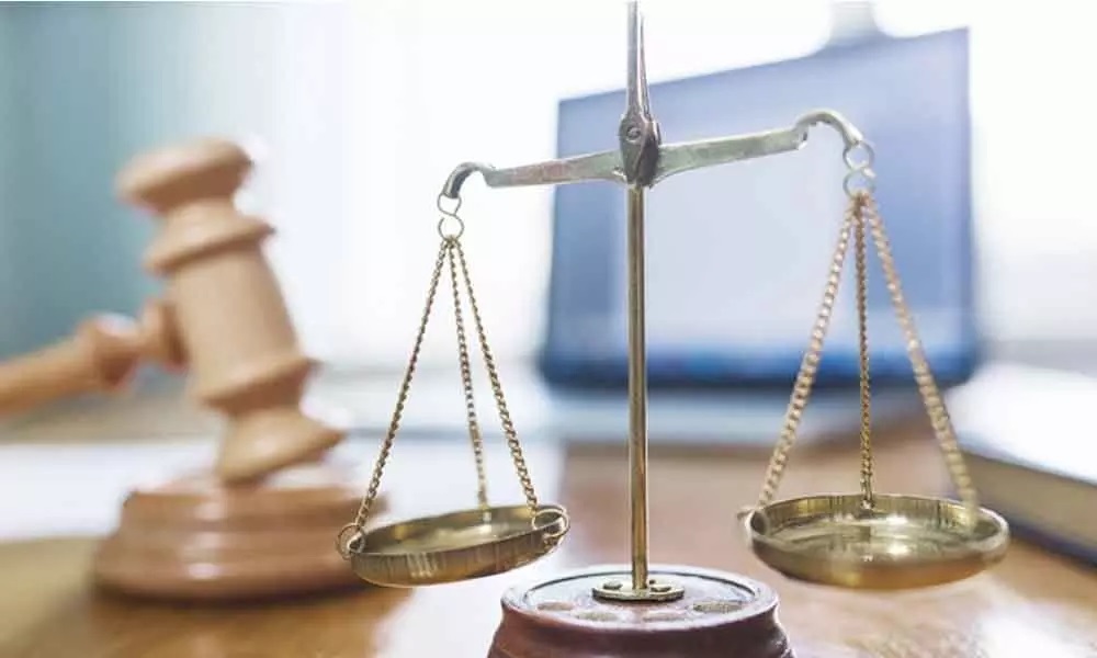 Which legal precedents shape the role of criminal defense lawyers today?