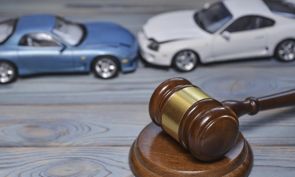 4 Incredible Benefits of Hiring an Experienced Car Accident Lawyer If You Are Involved In a Car Accident